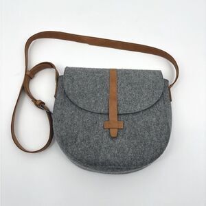 HEARTH & HAND with Magnolia Gray Felted Textile & Tan Leather Crossbody